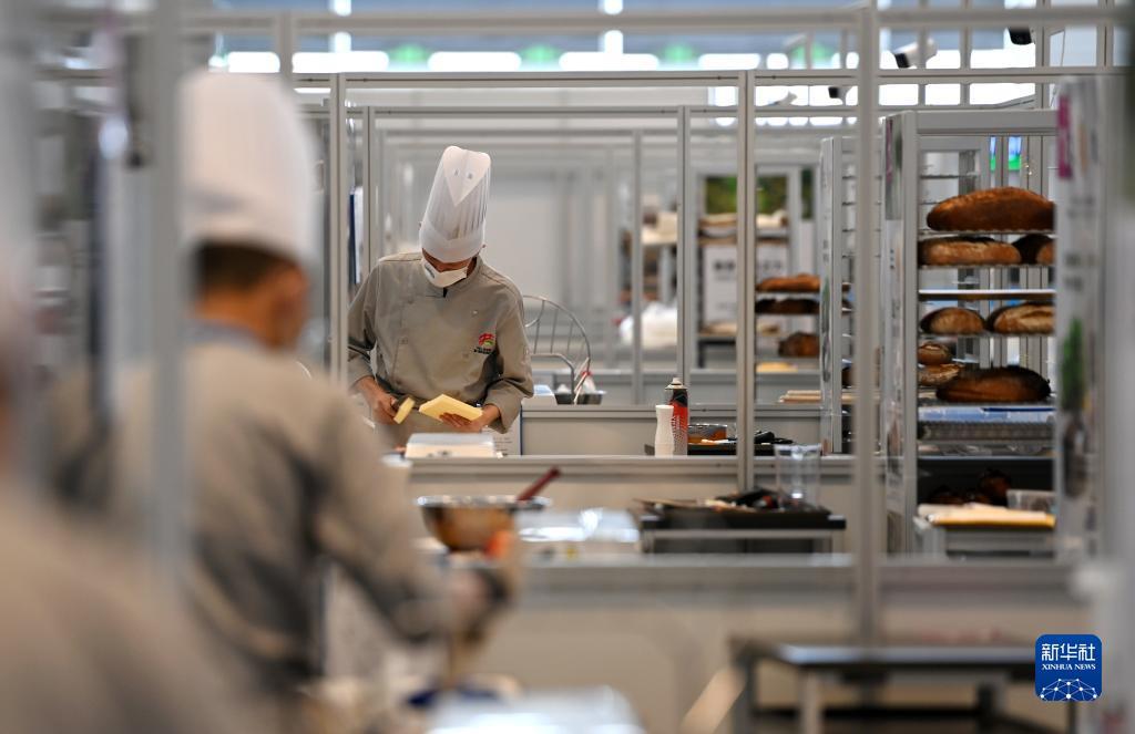 红心游戏大厅怎么下载